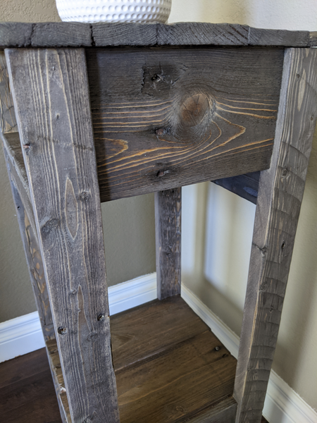 Pallet Wood Rustic Accent Table