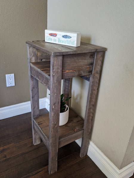 Pallet Wood Rustic Accent Table